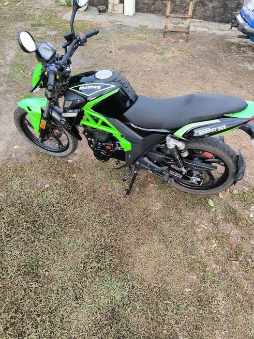 Продам Mustang xtret 250
