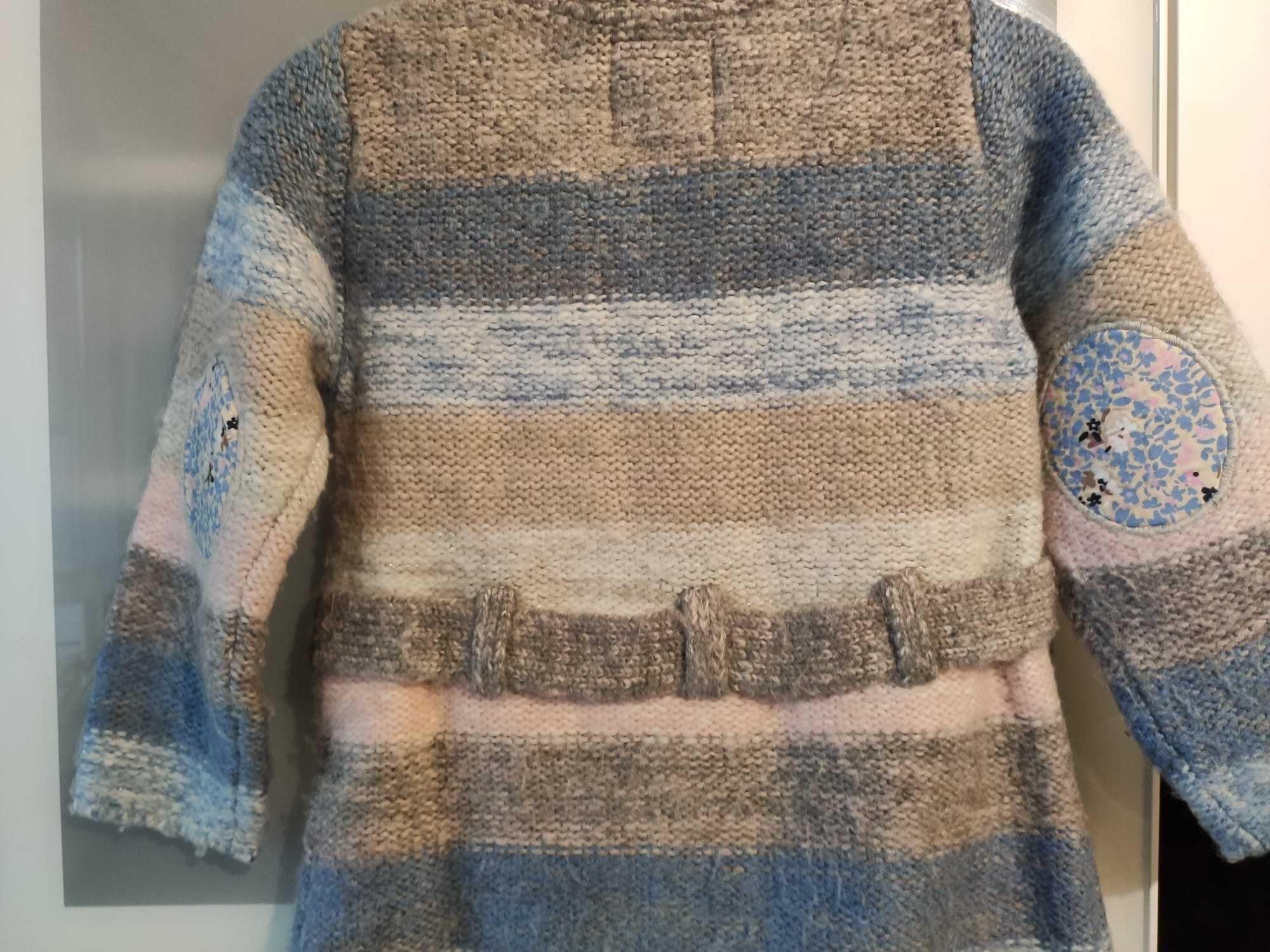 Sweter dziewczęcy, rozmiar 110