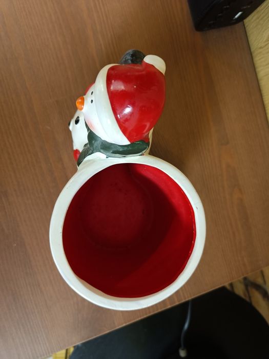 Świąteczna doniczka z bałwankiem