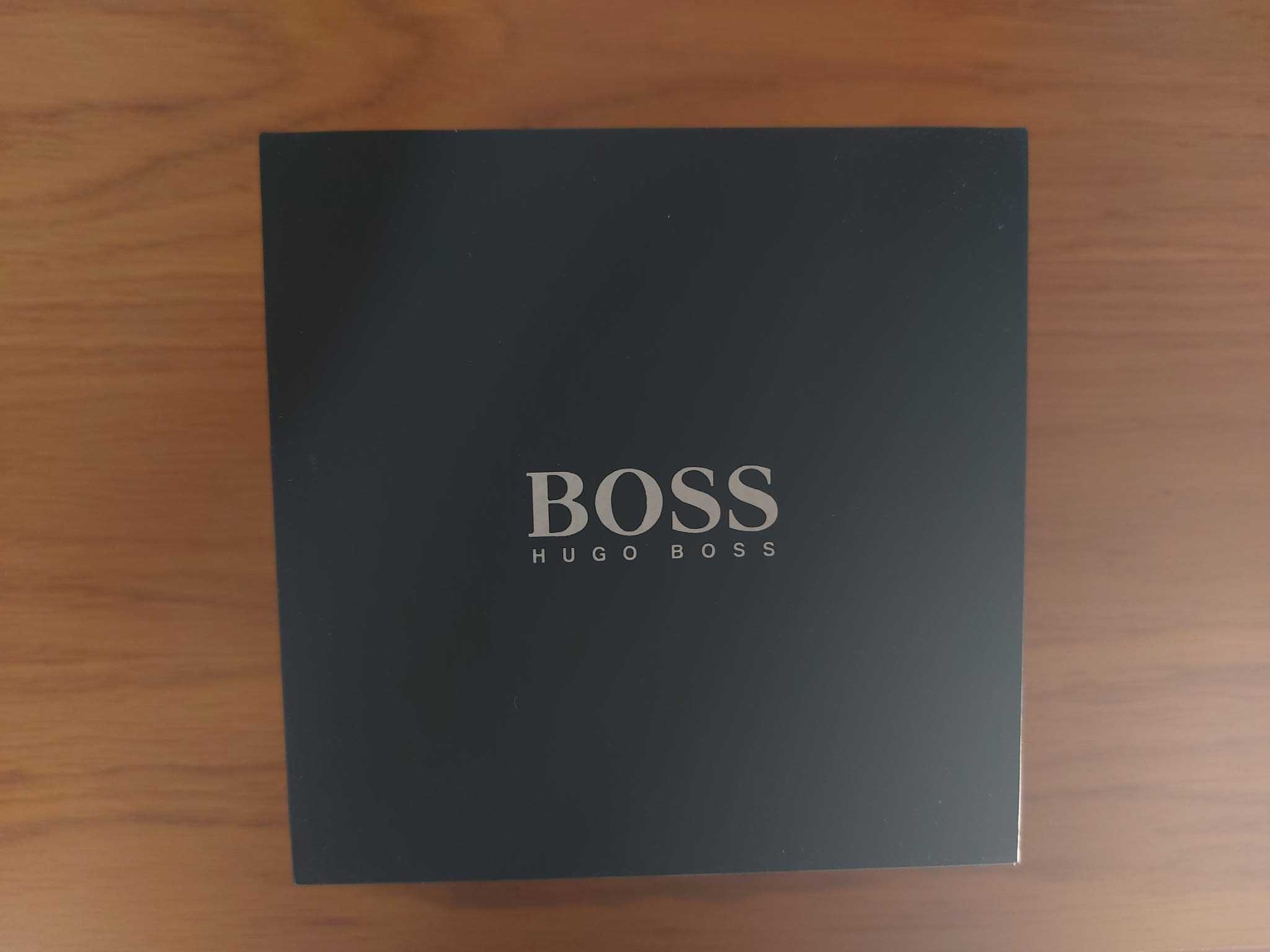 Relógio Hugo Boss, nunca usado, em caixa, garantia de 1 ano