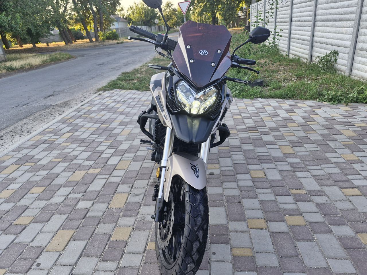 Продам Lifan KPT 200