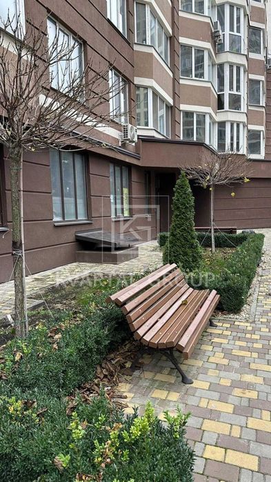 Продам двокімнатну квартиру з швидким виїздом до Київа!!