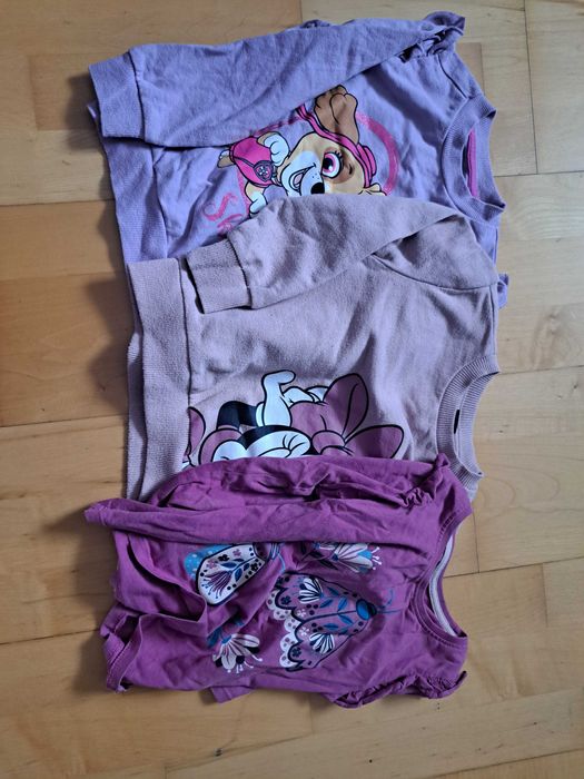 Paka ubrań dla dziewczynki r. 104