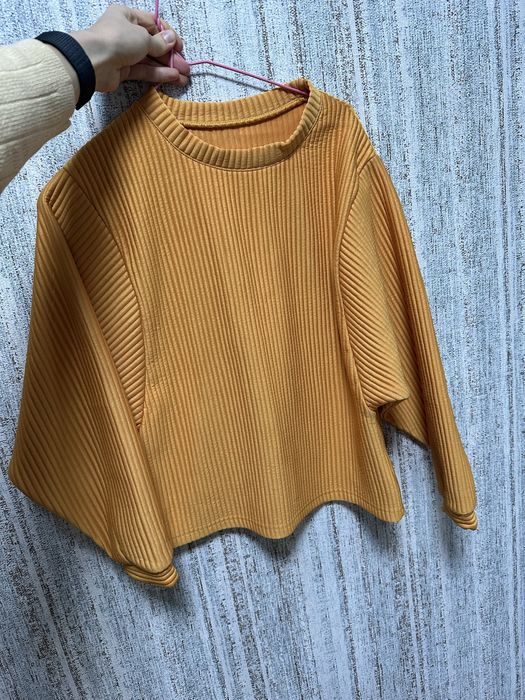 Кофта горчічного кольору,  розмір xs-s
