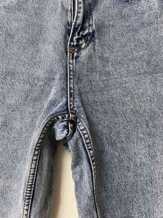 Джинси мом.