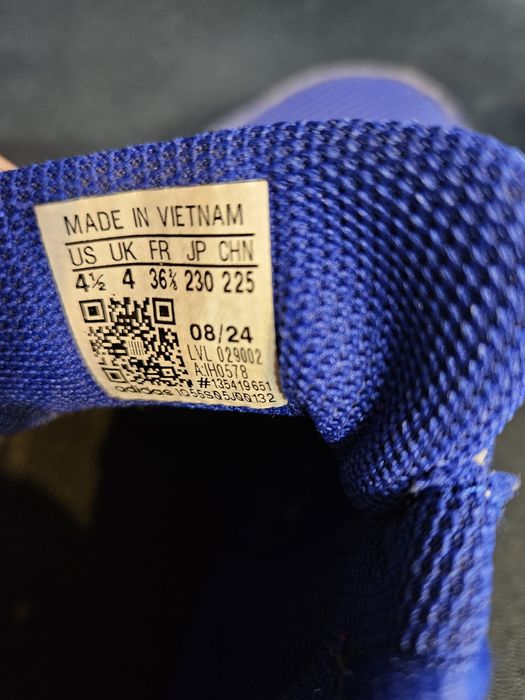 Buty Adidas halówki 36 i 2/3.