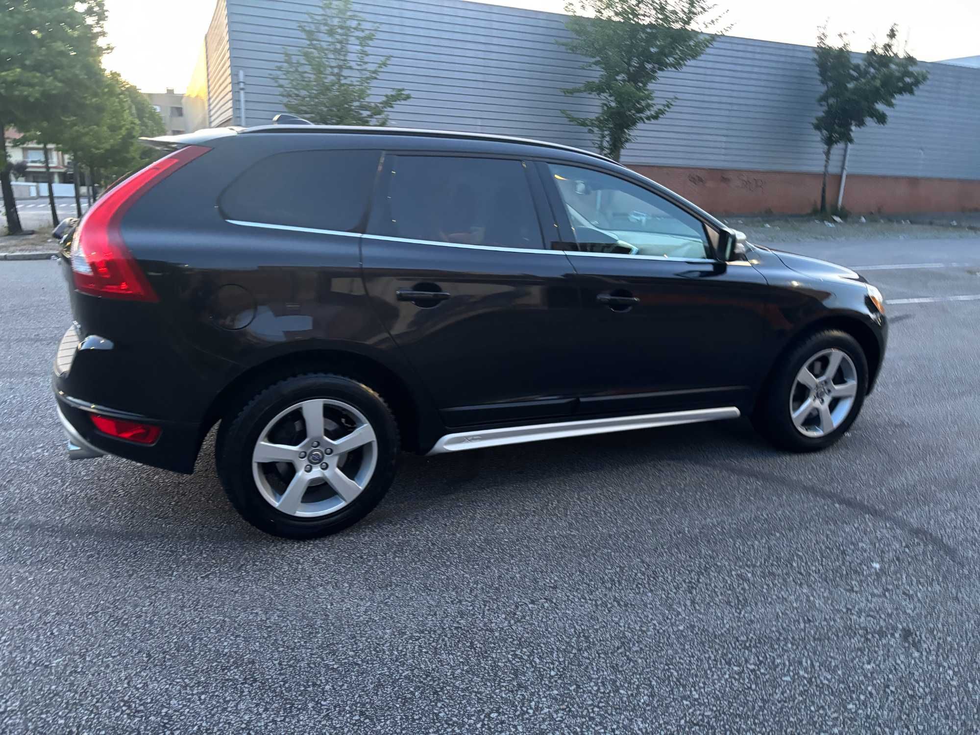Volvo XC 60 R Design