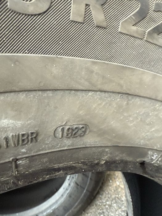 M40. 385/65/22,5 Continental Hybrid HS5- bez napraw