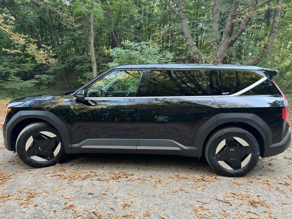 Kia EV9 електромобіль