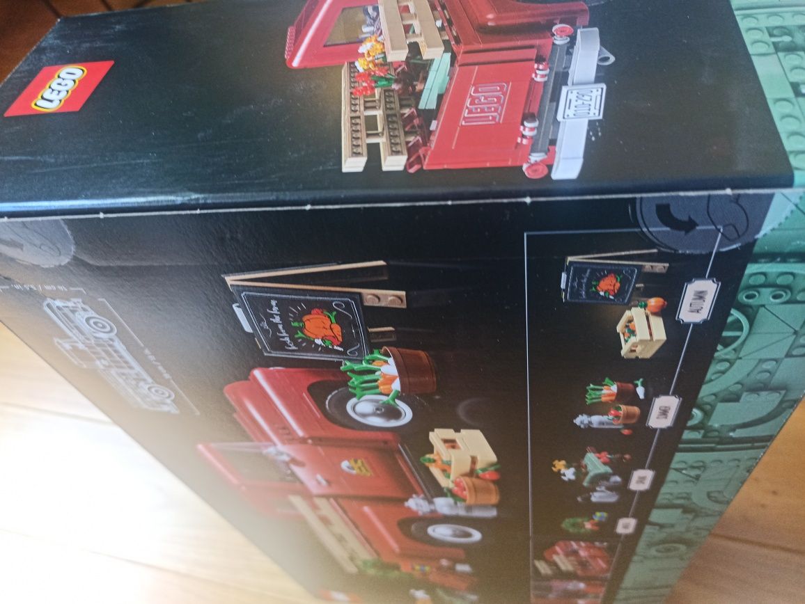 Lego creator 10290