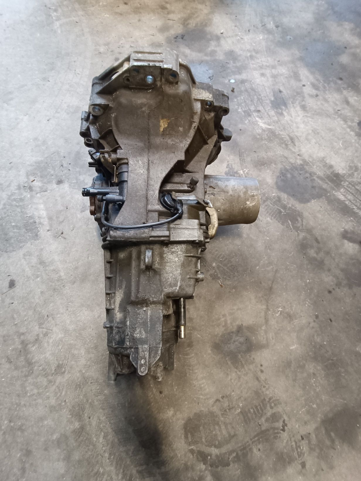 Skrzynia biegów a4 b6/b7 1.8t