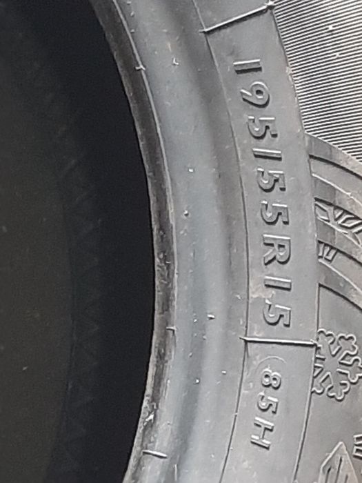 Opona 195/55R15 85H Dunlop SP Winter Sport 4D