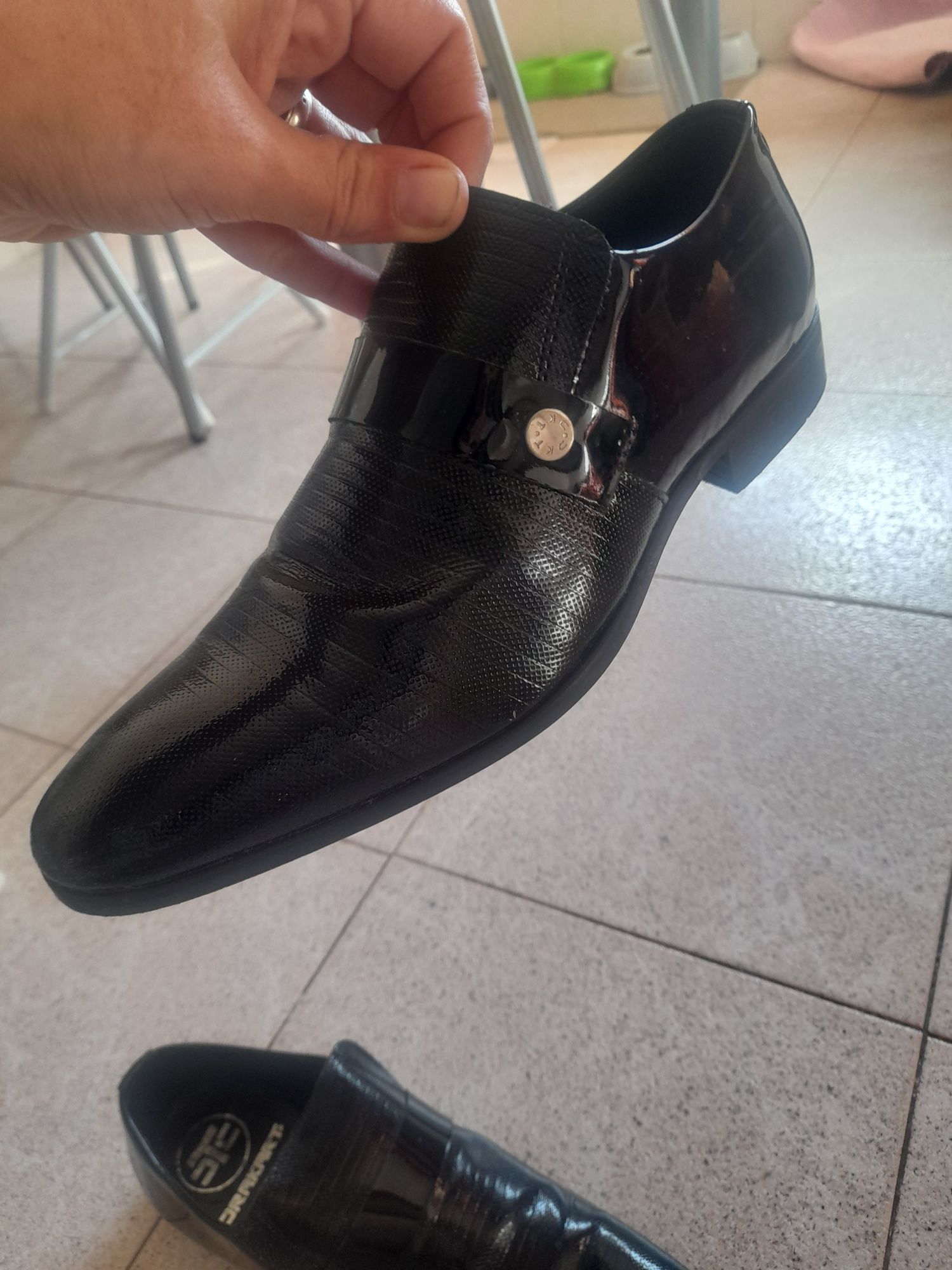 Sapato homem preto em verniz nr38