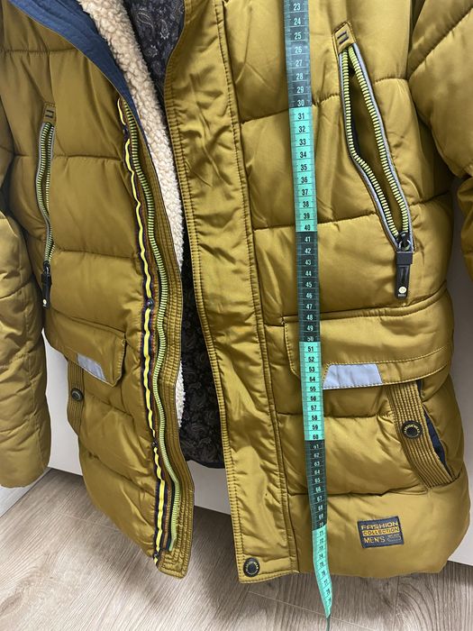 Зимова куртка для підлітка