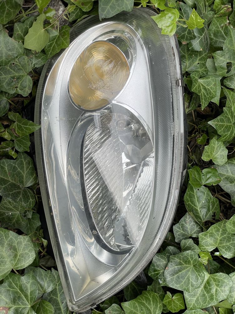 Lampa przednia Cirtoen Saxo lift 01 prawa lewa