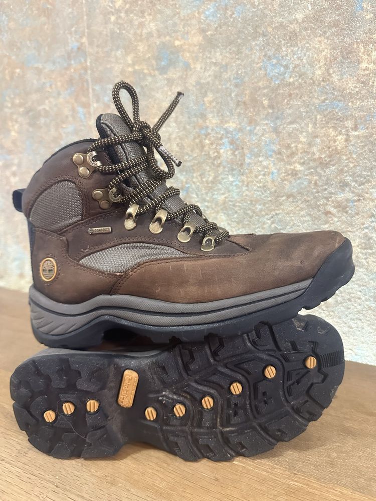 Ботинки 38 р Timberland на Gore-tex