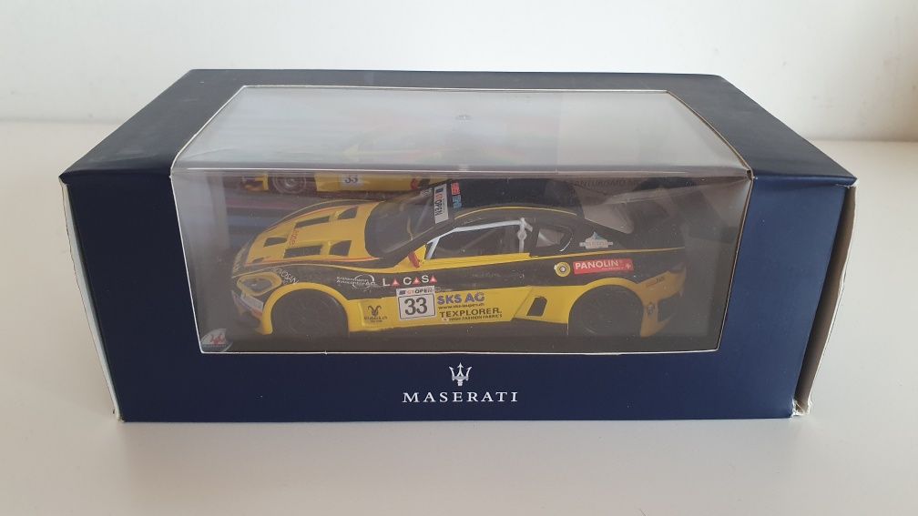 Miniatura MASERATI