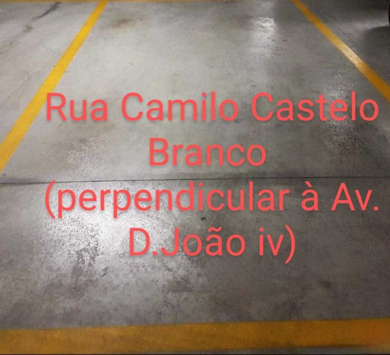 Lugar de garagem no centro de Guimarães