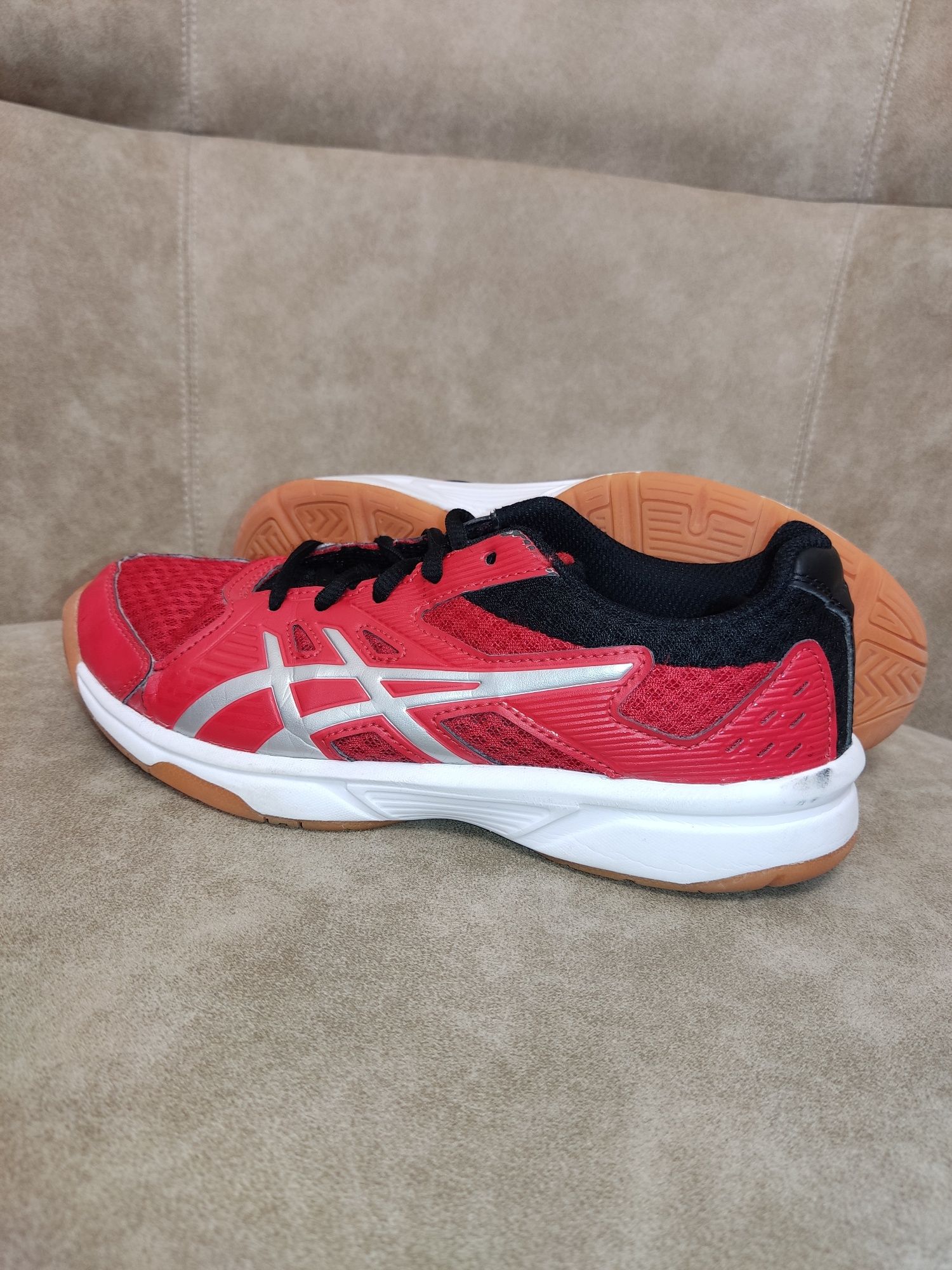 Кросівки Asics UPCOURT 3 GS 1074A005-600