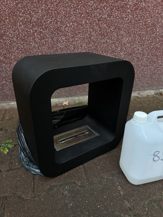 Biokominek wolnostojący czarny