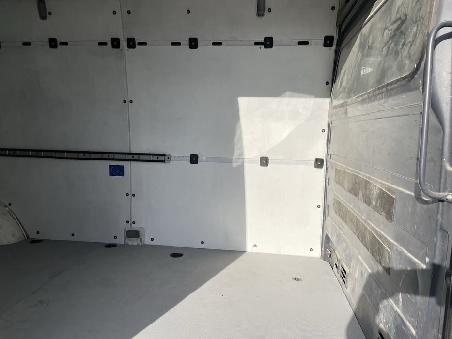 Мерседес-спрінтер 316 2011 року