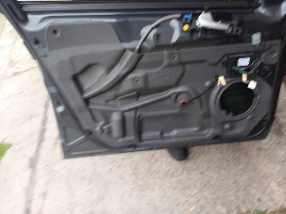 Ford Mondeo mk4 drzwi lewy przód kod X,6