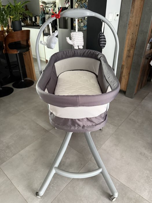 Łóżeczko Chicco Baby Hug 4in1 leżaczek Jak nowy +Dodatki