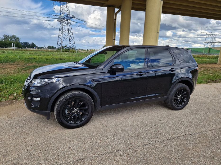 Land Rover Discovery Sport 2.0 150KM 4x4 panorama skóra 7 osobowy idealny stan BOGATA WERSJA