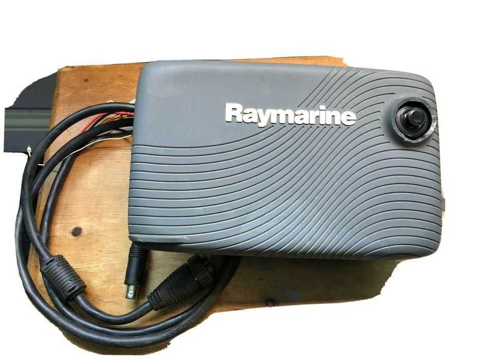 Chartplotter Raymarine E7 MFD