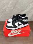 nowy NikeDunkLowRetroWhiteBlackPanda.40