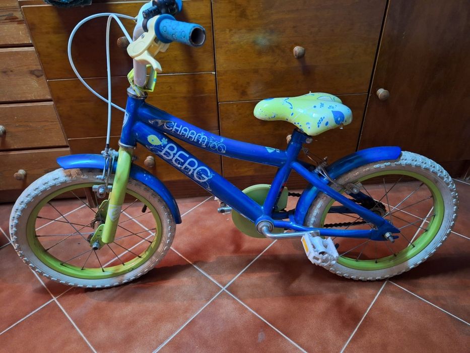 Bicicleta  criança  Roda 16