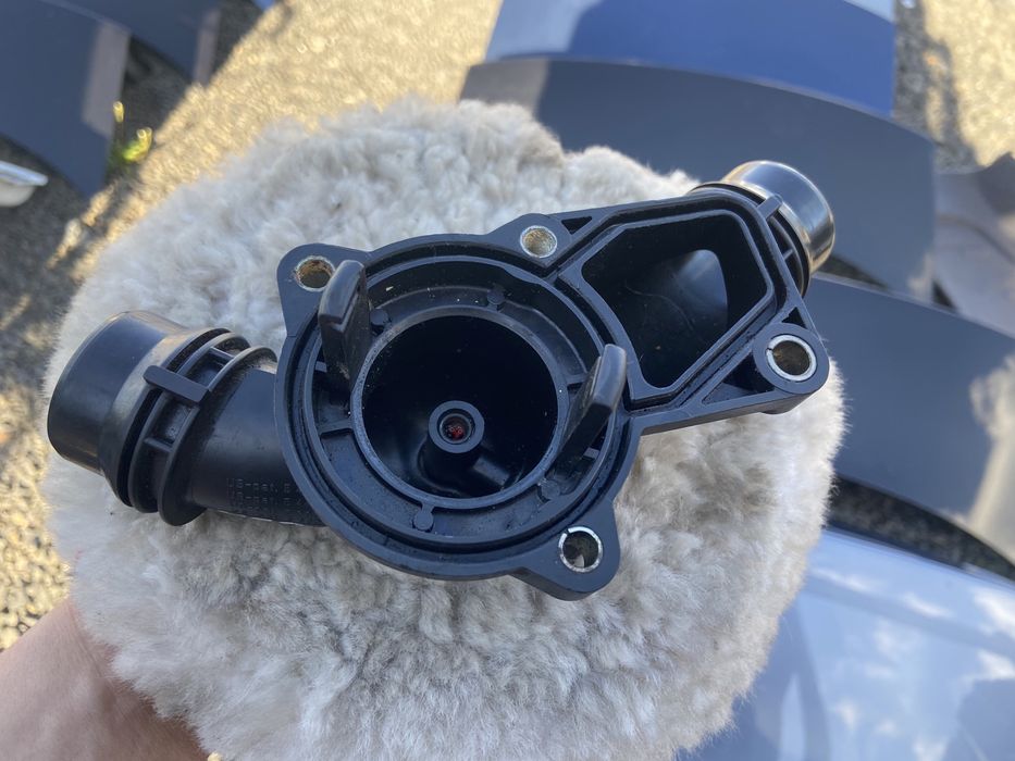 Термостат Корпус Термостата БМВ Е46 Е39 Е38 М52TU M54 320i 2.2 523i