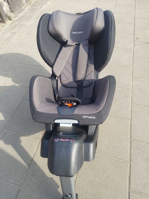 RECARO Optiafix fotelik samochodowy 9-18kg