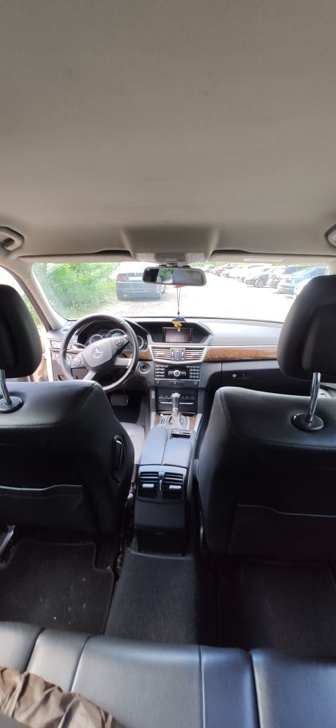 Авто Mercedes-Benz