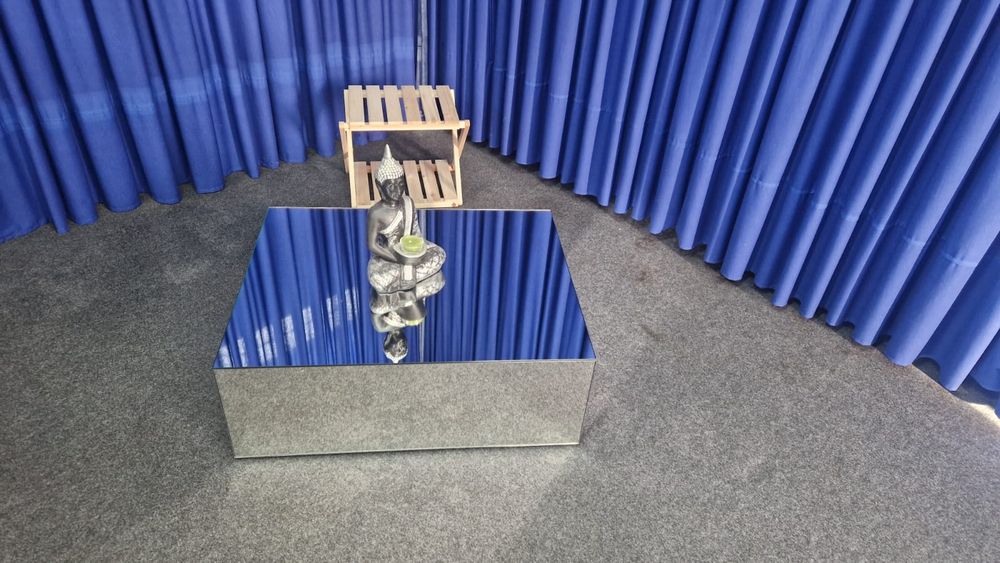 Mesas de centro espelhadas