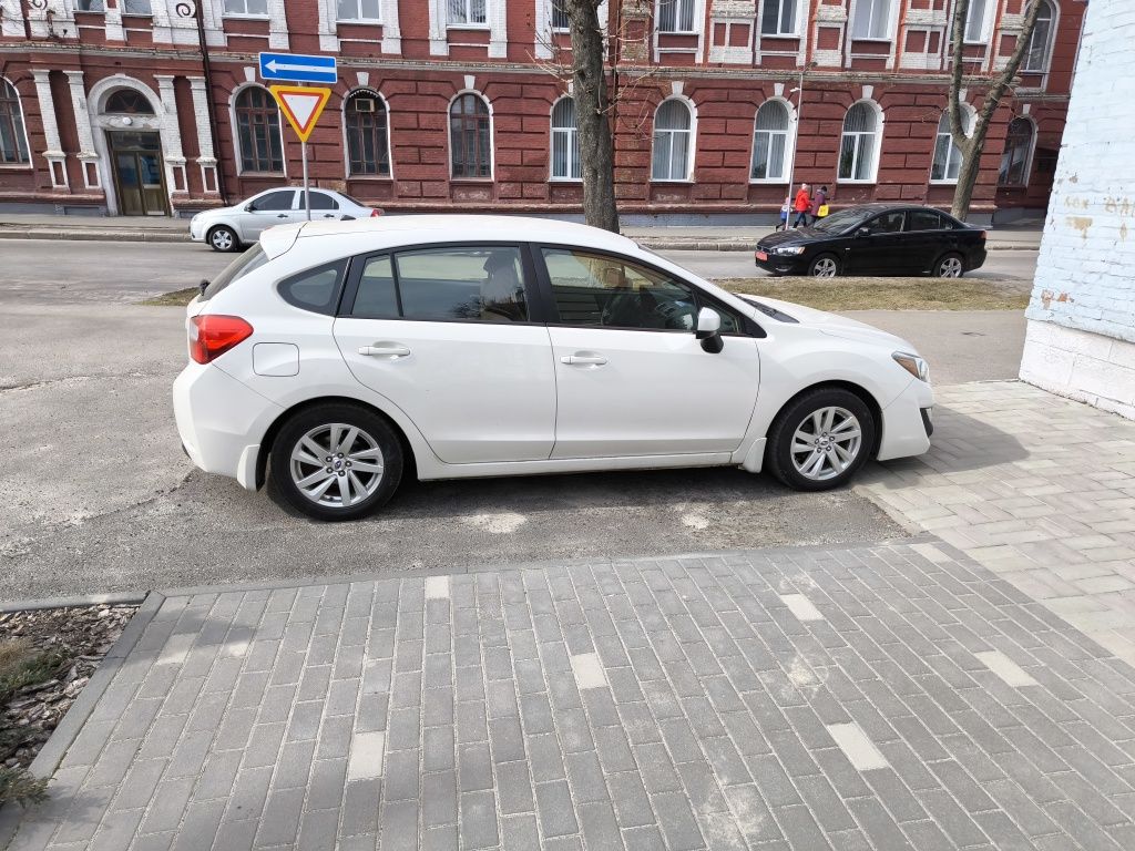 Subaru Impreza 4*4 2015 обмін на квартиру