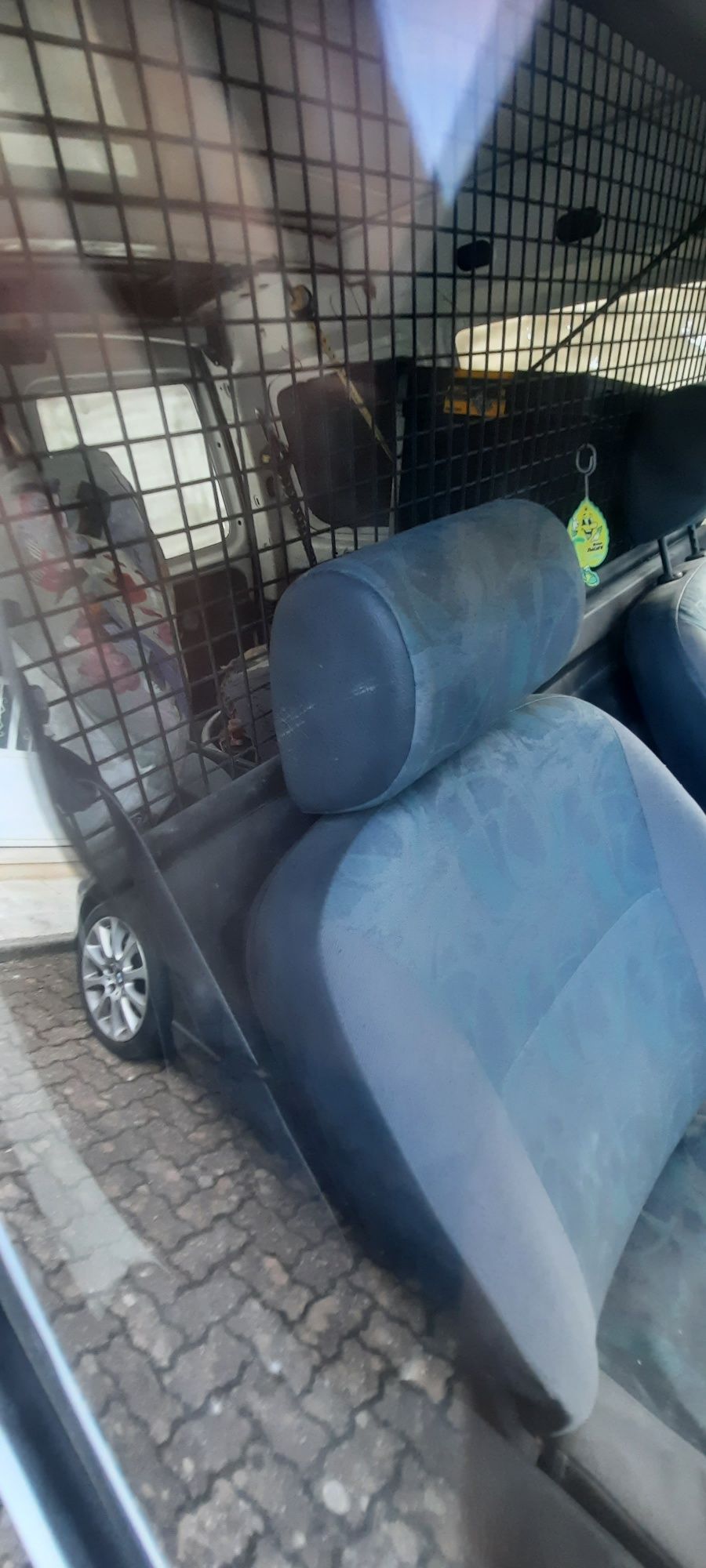 Citroen berlingo girafon e barras