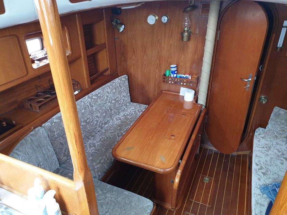 Sprzedam piękny jacht żaglowy, morski, Ann-35, piękny i dzielny, 11 m.