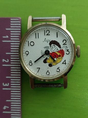Коллекционерам миниатюрные часы Луч Карлсон СССР под ремонт