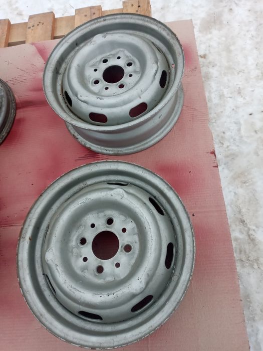 Продам б/в диски  R13