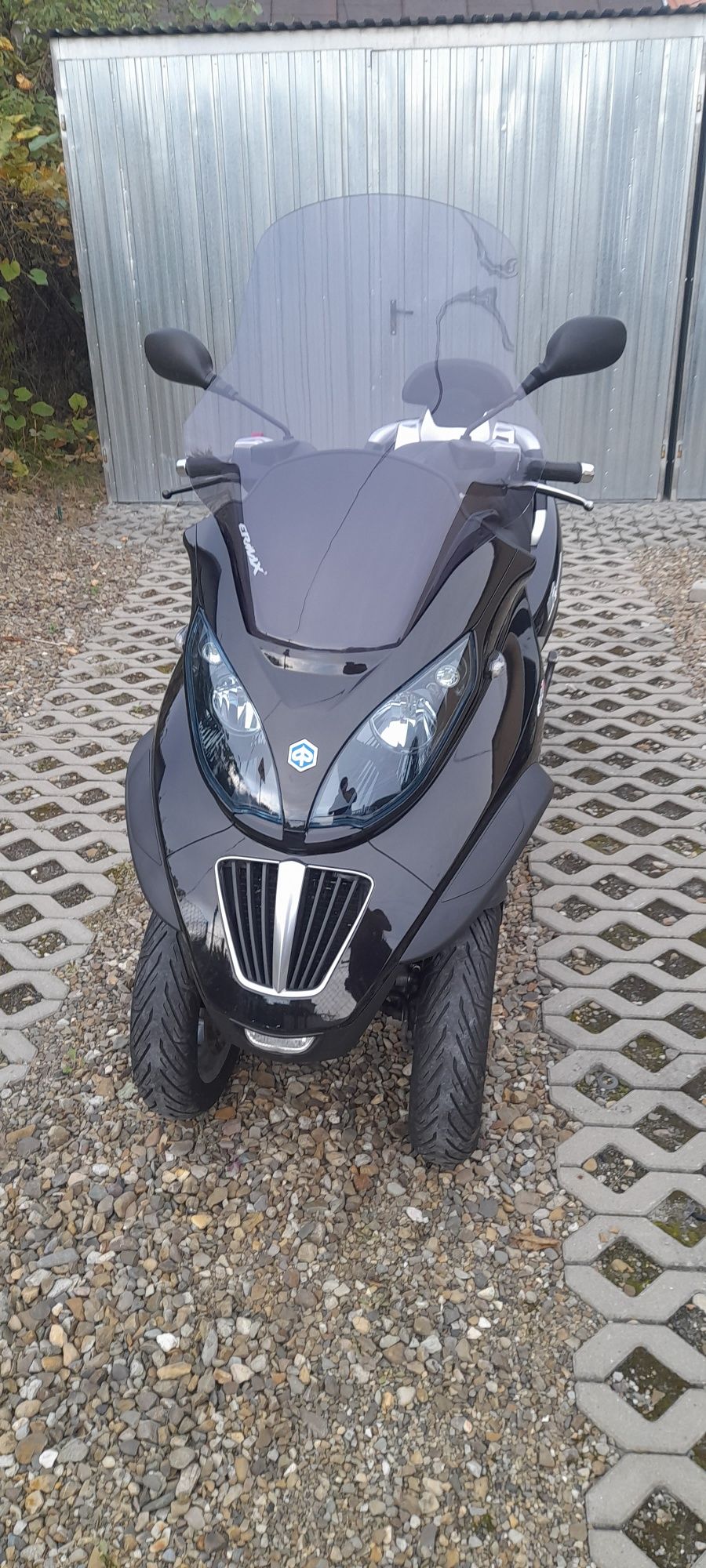 Piaggio mp3 skuter