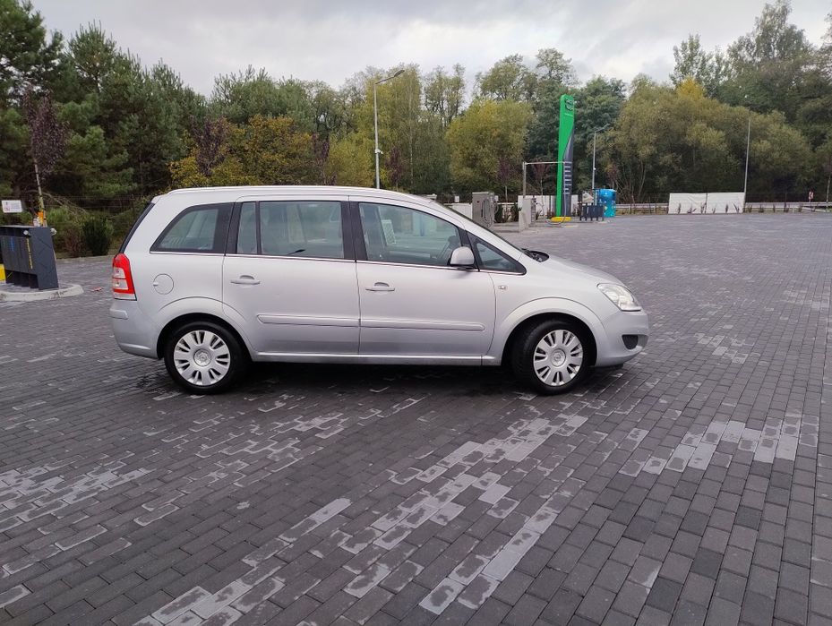 Opel Zafira 1.6 * serwis* zadbana*