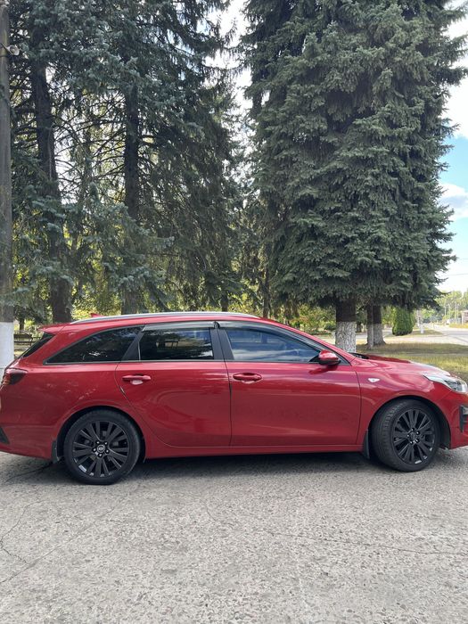 Продам Kia Ceed 2018