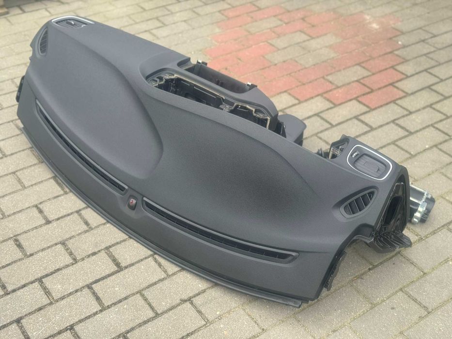 Deska rozdzielcza konsola Volvo V40 V40 II CC komplet ORYGINAŁ POLIFT