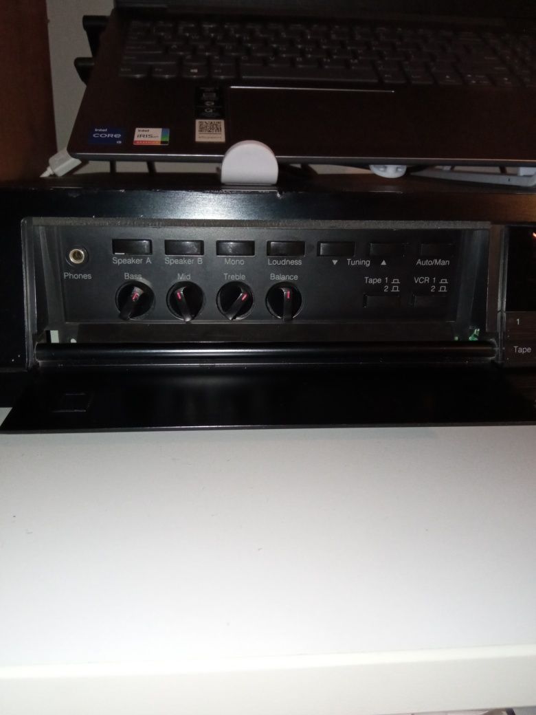 Amplituner, wzmacniacz Acoustic research X-07
