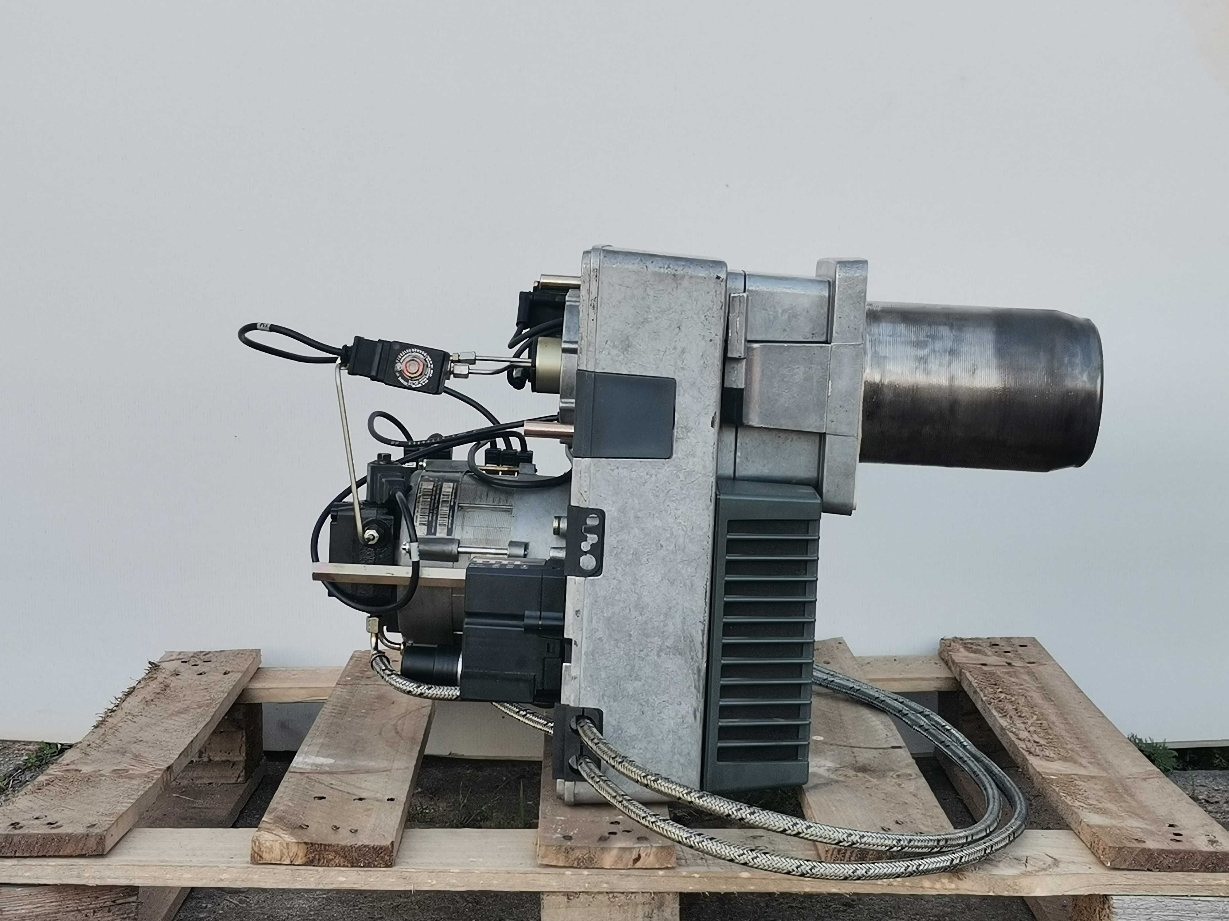 Palnik olejowy Weishaupt WL 20/2-C Z 70-200kW 2 stopniowy
