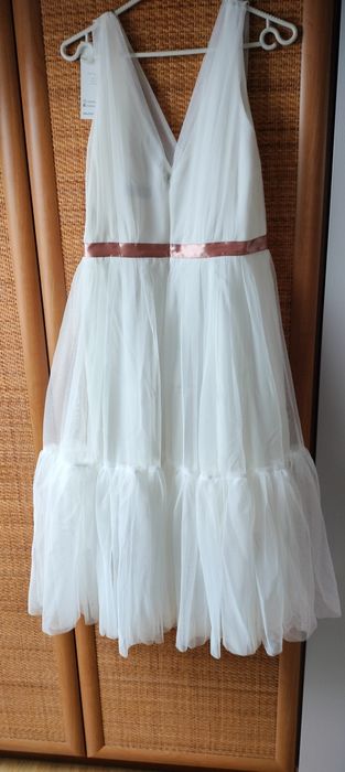 Przepiękna zwiewna sukienka poprawiny, impreza