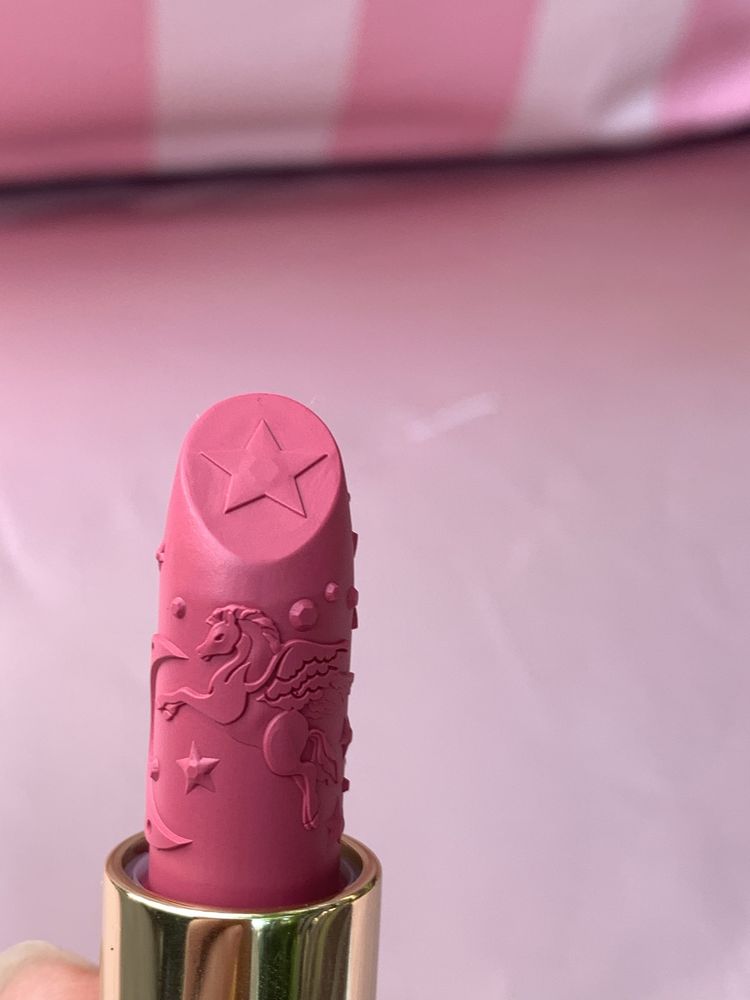 Помади Lancome та Estee Louder ( оригінал)