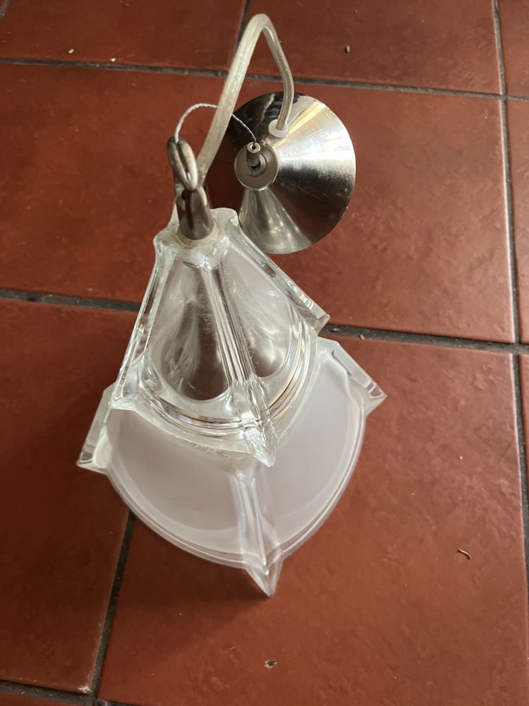 Lampa kuchenna wisząca na łancuchu sufitowa przezroczysta biała