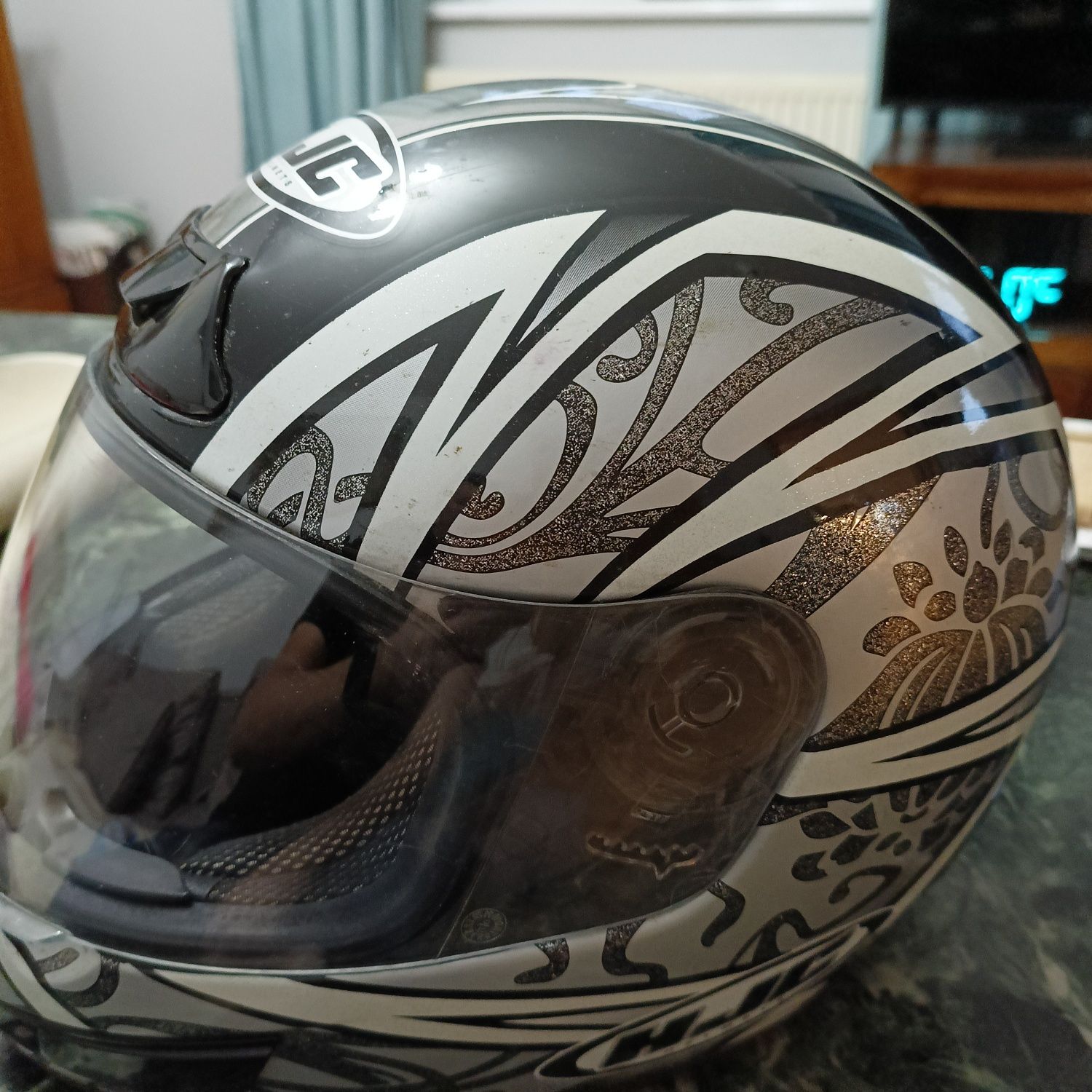 Sprzedam kask motocyklowy